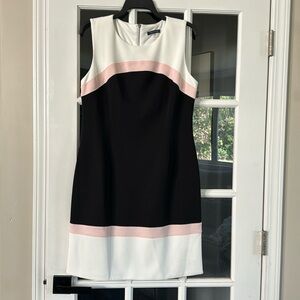 NWOT‼️ Tommy Hilfiger “body con” cocktail dress pink/white/black size 12